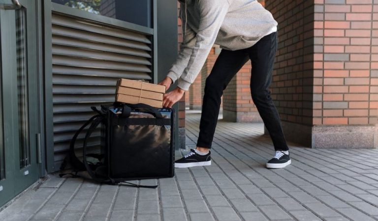 NCT Cargo | Tarif Jasa Pengiriman Barang: Semua yang Perlu Anda Ketahui Tarif Jasa Pengiriman Barang Semua yang Perlu Anda Ketahui